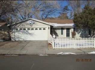1048 Pinewood Dr, Sparks, NV 89434
