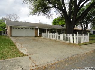 511 Dawnridge Dr, San Antonio, TX 78213