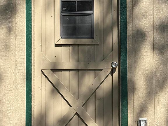 3rd image of 250 Cunningham Dr