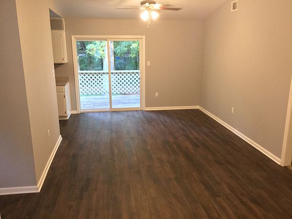 4th image of 4448 Whisperwood Dr