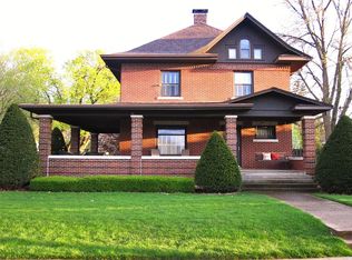 701 9th St, Grundy Center, IA 50638