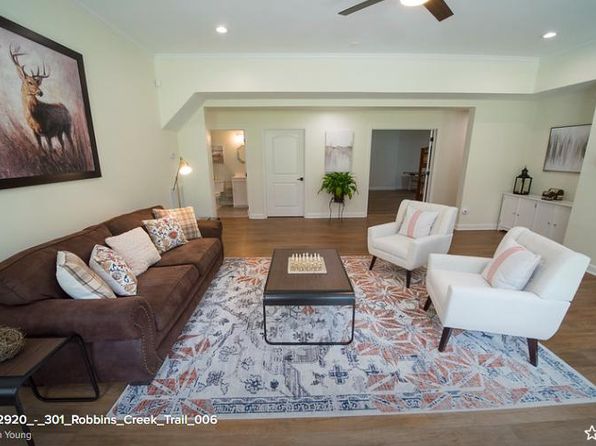 301 Robbins Creek Trl SW, Calhoun, GA 30701