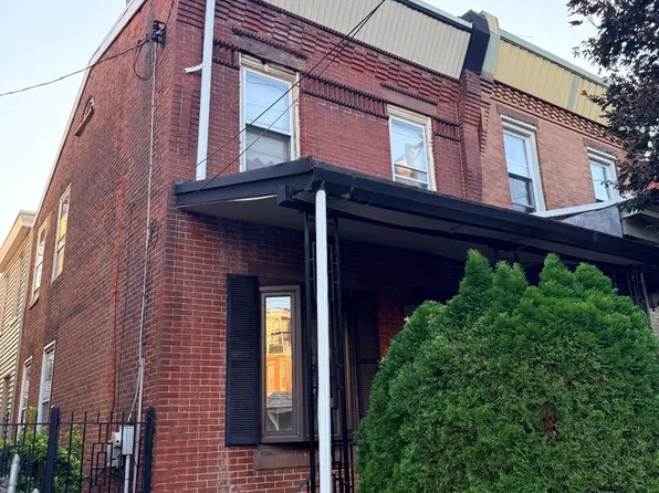 1624 Dyre St, Philadelphia, PA 19124