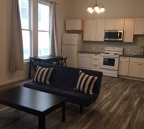 2nd image of 1407 Gough St APT 6