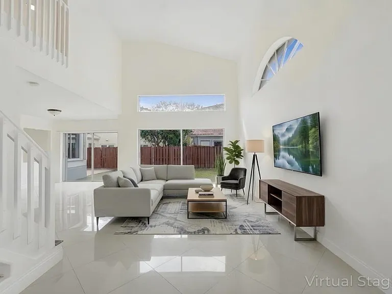 11208 Rhapsody Rd — Photo 3