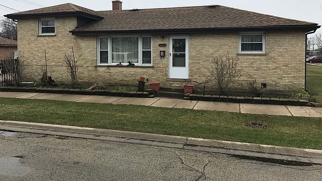 1st image of 401 E Soffel Ave