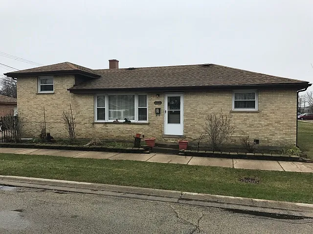 401 E Soffel Ave photo 1