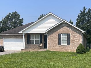 2037 Barretts Ridge Dr, Murfreesboro, TN 37130