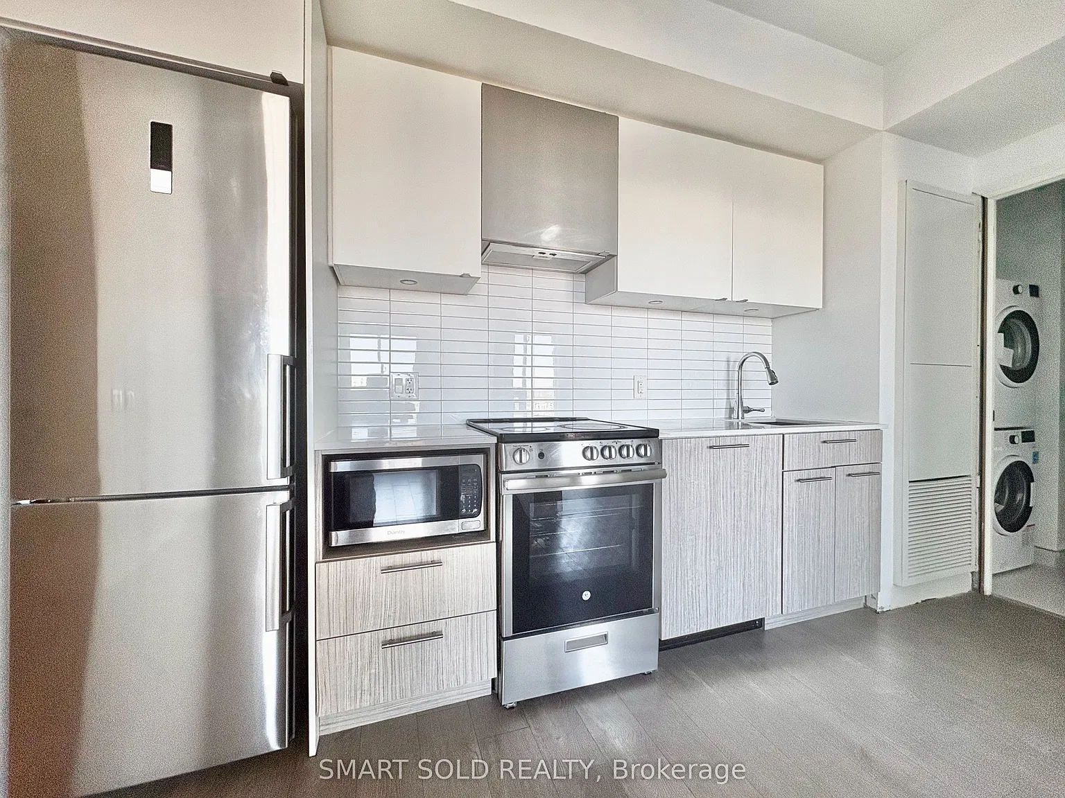 2 bed, $2,400 — Photo 2