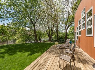 6294 Timberview Dr, Lisle, IL 60532