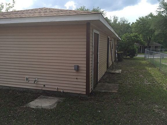 5th image of 1596 Brook Forest Dr
