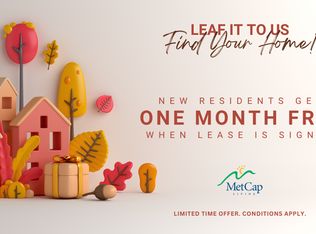 2737 Kipling Ave #1216, Toronto, ON M9V4C3