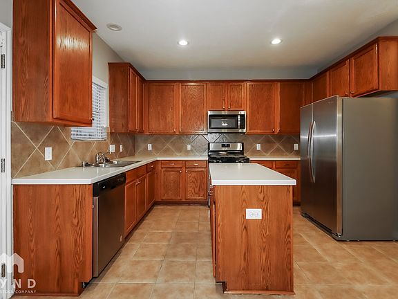 5th image of 11107 Wortham Gate Dr