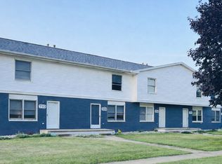 702 W South St, Mason, MI 48854