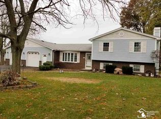 520 E Erie Rd, Temperance, MI 48182