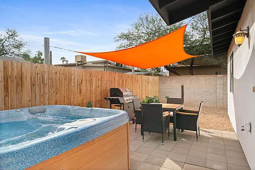 1255 E Waverly St #2 Photo 1