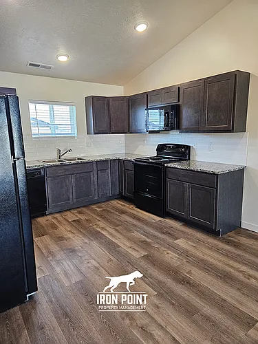 Canyon Crossing Apartments Photo 1