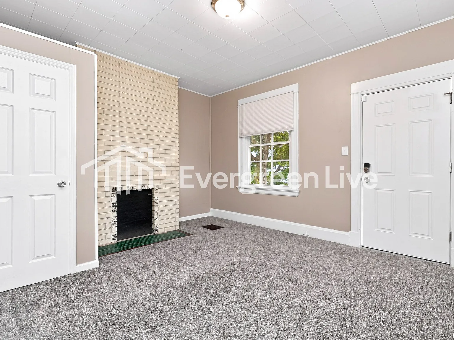 3 bed, 1.5 bath, 1120 sqft, $1,495 — Photo 4