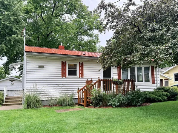 920 Spruce DRIVE, La Crescent, MN 55947
