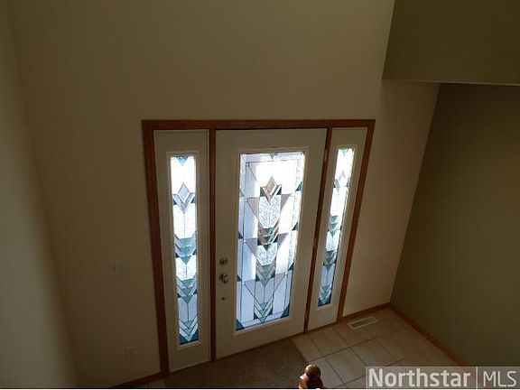 2nd image of 205 19th Ave S