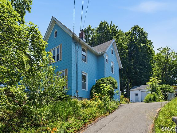 2nd image of 24 Summit Street