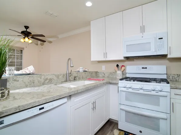 11150 Trinity River Dr APT 53, Rancho Cordova, CA 95670