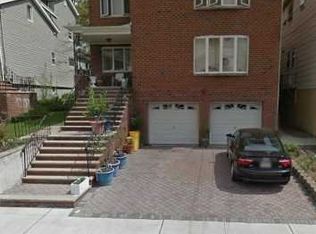 416 7th St #2, Fairview, NJ 07022