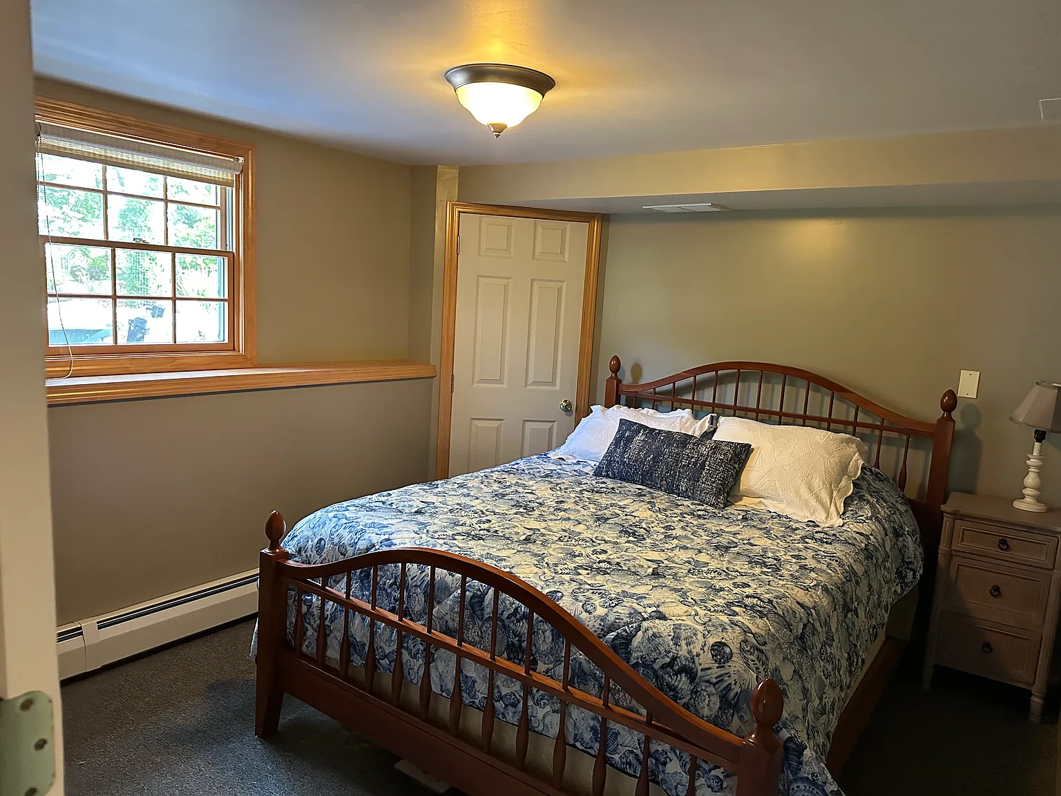 80 Bartlett Dr — Photo 2