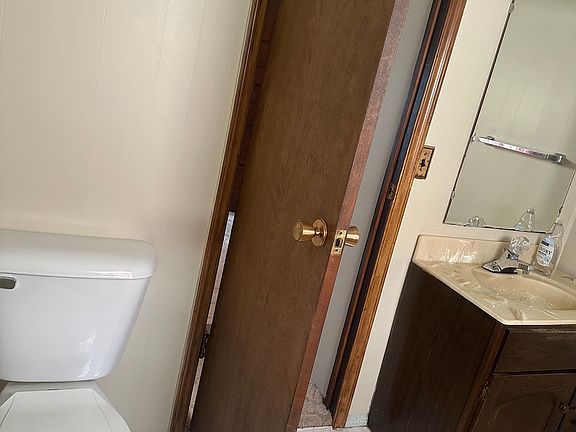 4th image of 317 Nolan Ave