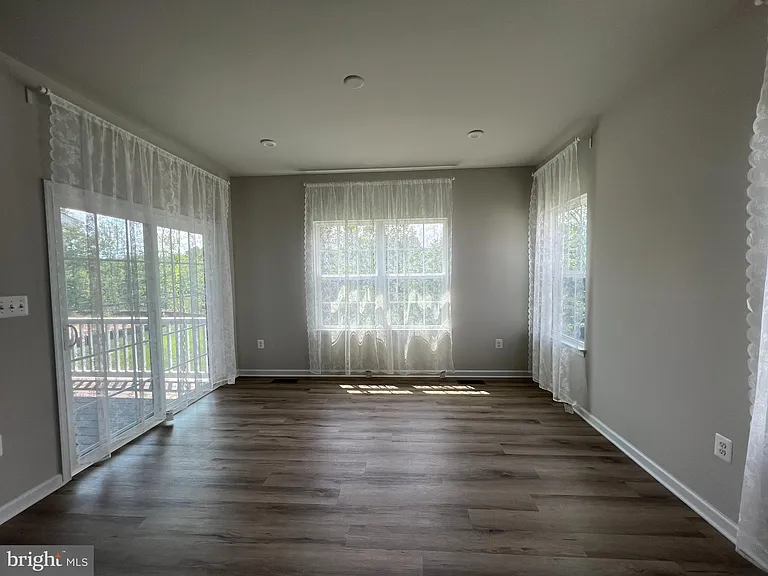 5020 Birch Leaf Cir — Photo 5