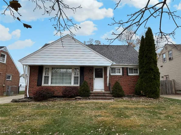 27709 Parkwood Dr, Euclid, OH 44132