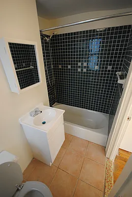 Rented by Bold New York | media 40