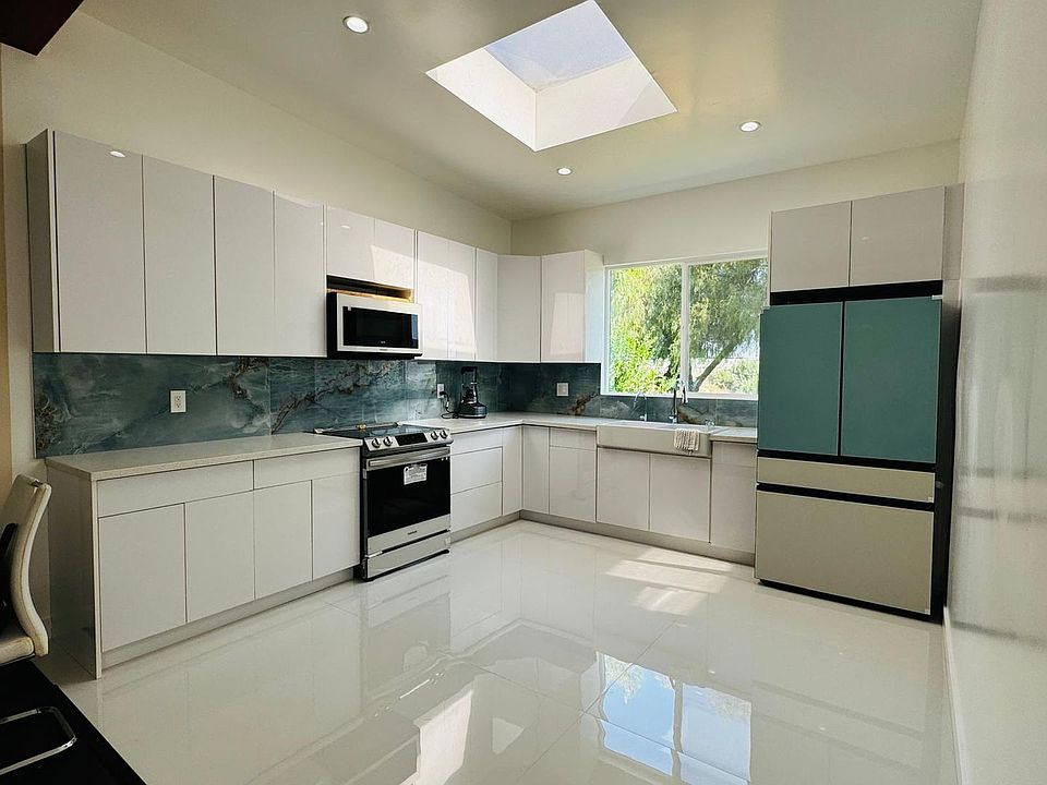 1st image of 21655 Temescal Canyon Rd