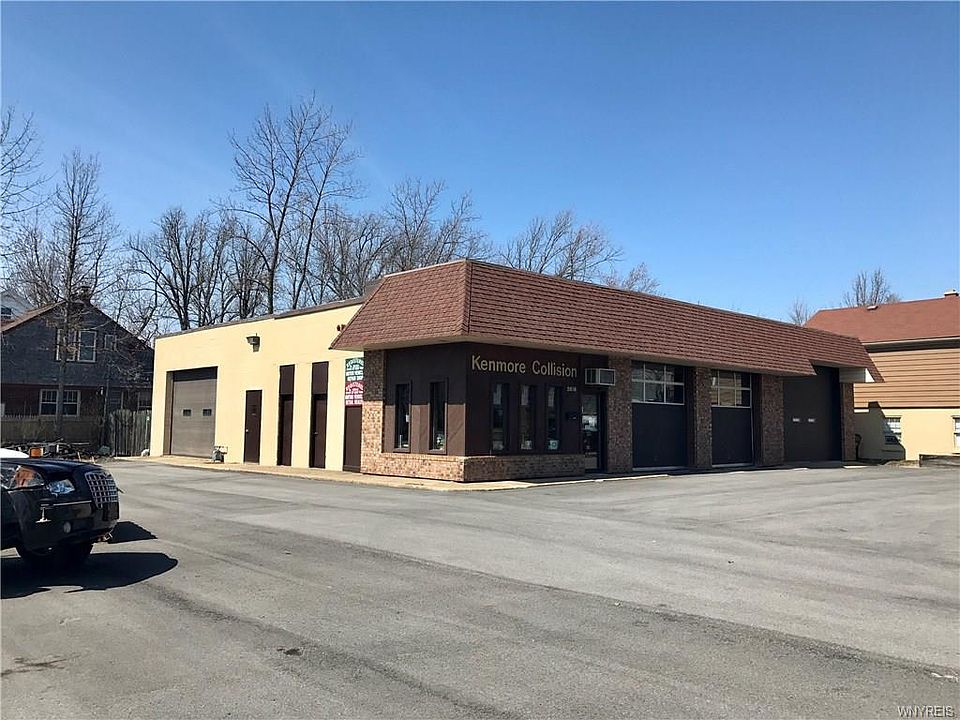 2nd image of 2816 Elmwood Ave