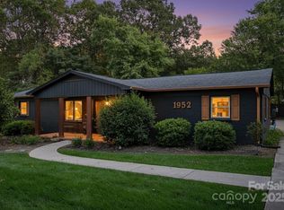 1952 13th St NE, Hickory, NC 28601