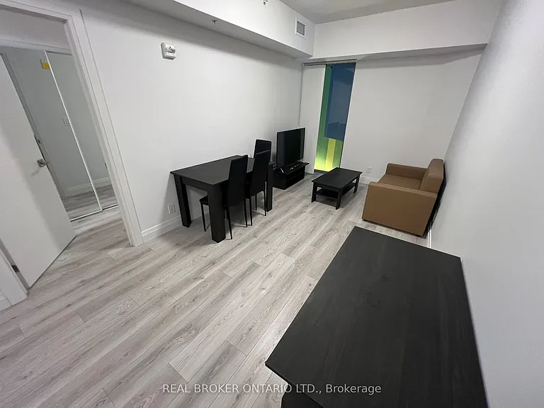 652 Princess St E #241 — Photo 6