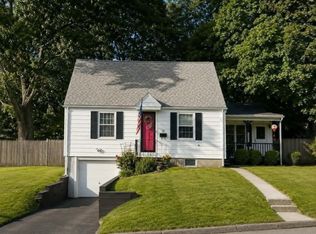 18 Hunnewell Rd, Worcester, MA 01606