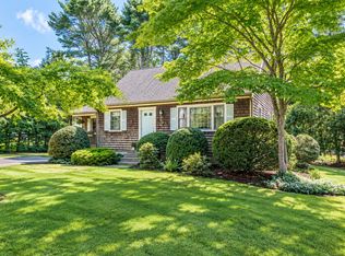 3 Cornish St, Carver, MA 02330