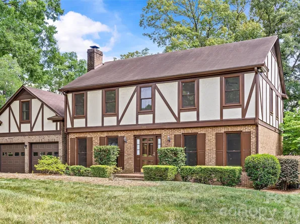 7201 Hopeton Rd, Charlotte, NC 28210