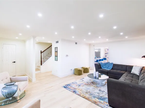 5805 Valley Forge Dr #96, Houston, TX 77057