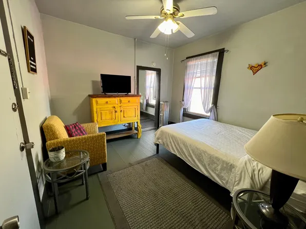 307 W Market St APT 4, Silver City, NM 88061