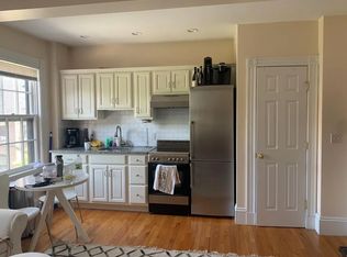 105 Pinckney St #5, Boston, MA 02114