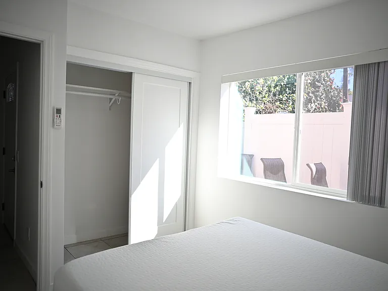322 Loma Vista St #A — Photo 7