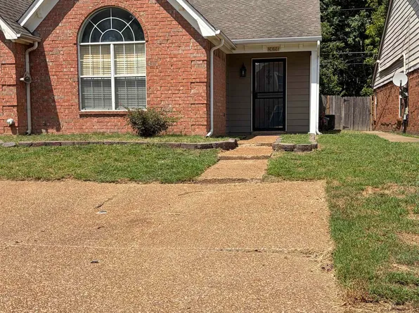 8362 Creek Front Dr, Cordova, TN 38016
