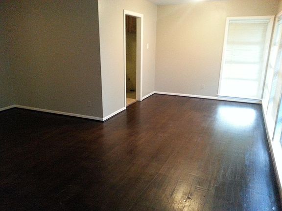 2nd image of 2508 Norwood Dr