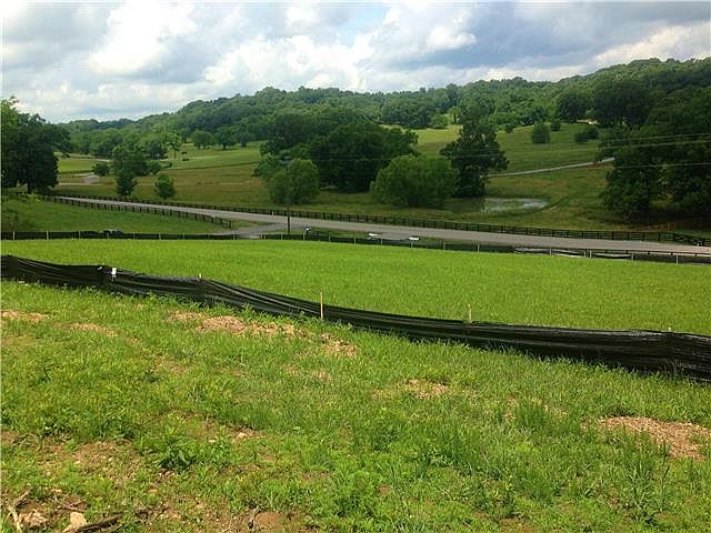 2nd image of 3539 Bailey Rd
