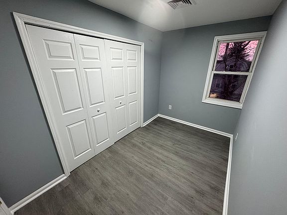5th image of 50 Hilton St #3F