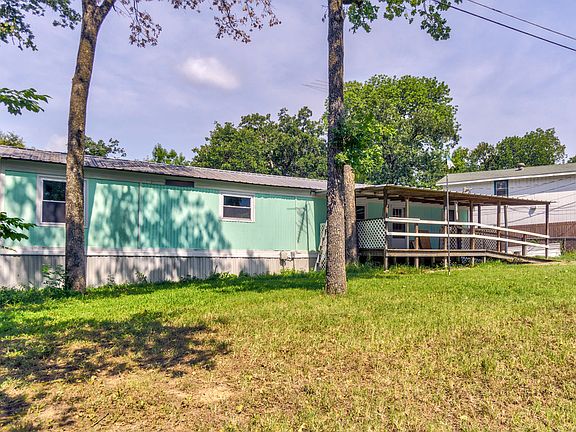 3rd image of 125 Creek Dr