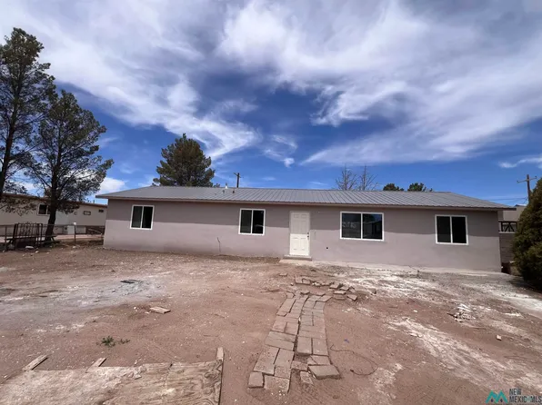 2714 S Tangerine St, Deming, NM 88030