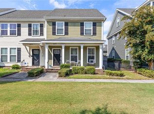 609 Veery St, Chesapeake, VA 23323